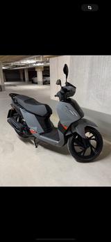Peugeot Tweet 125 GT - 2024 - Peugeot Tweet 125 GT