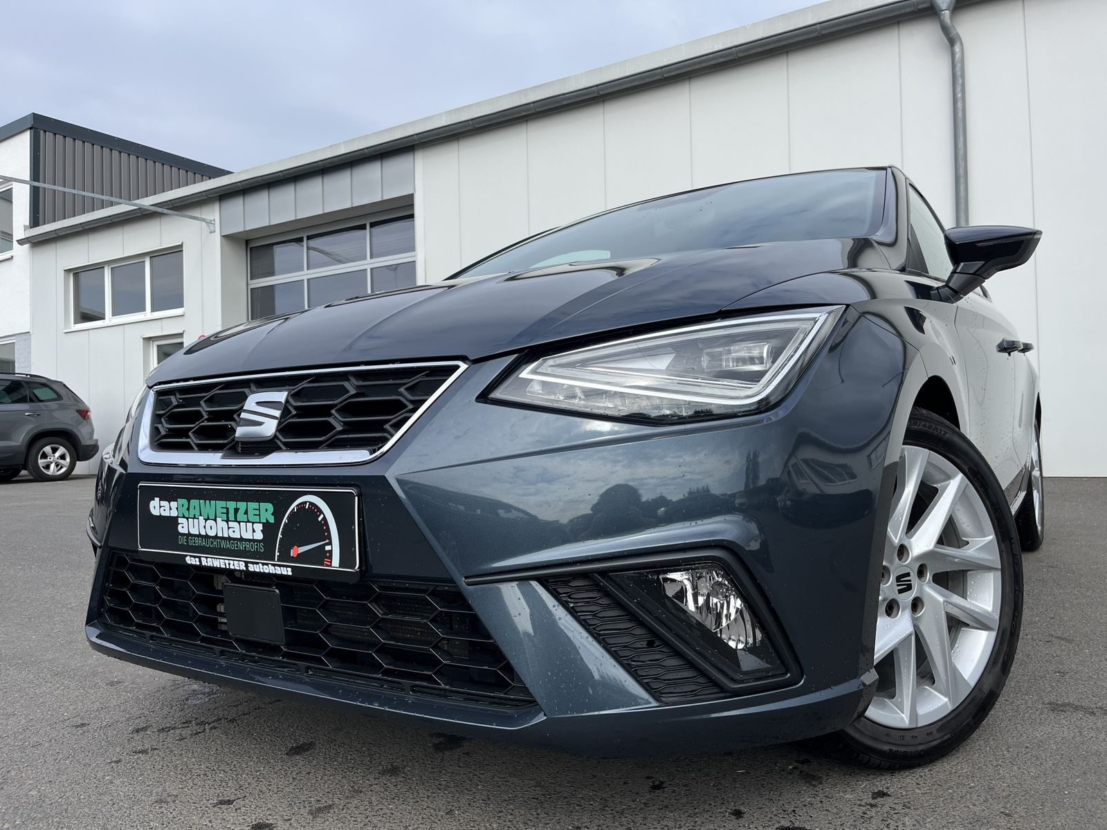 SEAT Ibiza 1.0 TSI FR 97€ m.20% Anz. 17" Navi LED PDC