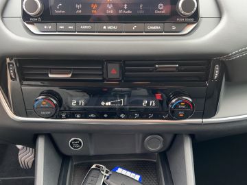 Nissan Qashqai Acenta 1.3 DIG-T °LED°RFK°PDC°AAC°PGD°