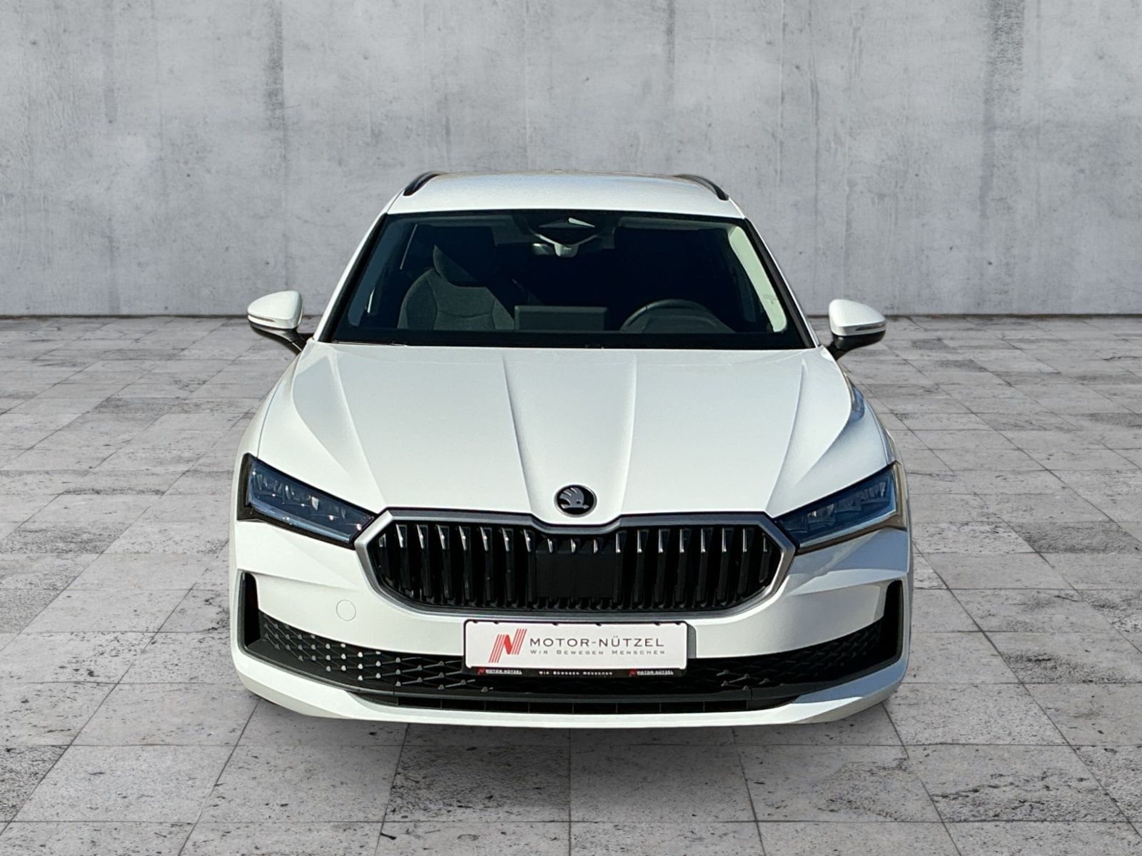 Skoda Superb - Bild 2