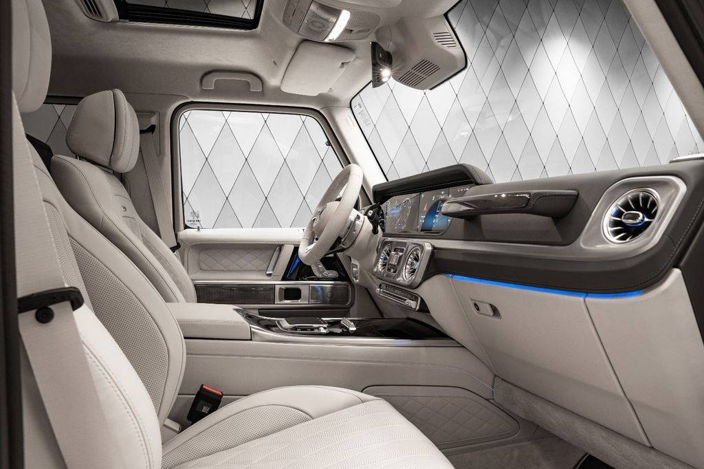 G 63 AMG BRABUS G700 MATT BLUE/BEIGE CARBON FULL - Bild 16
