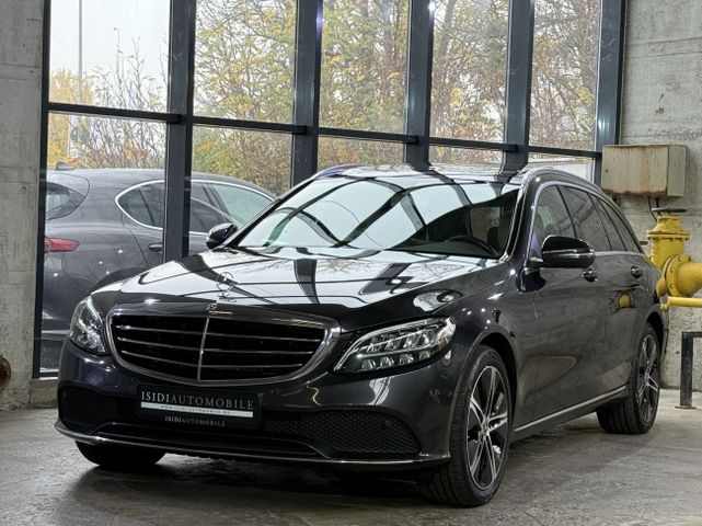 Mercedes-Benz C 300 T de Exclusive LED Navi Airmatic Pano AHK