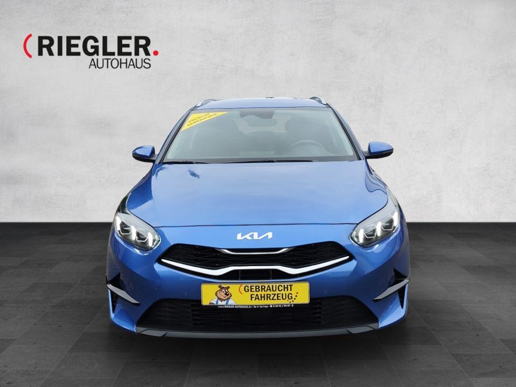 Kia Ceed SW 1.5T AT Platinum Leder