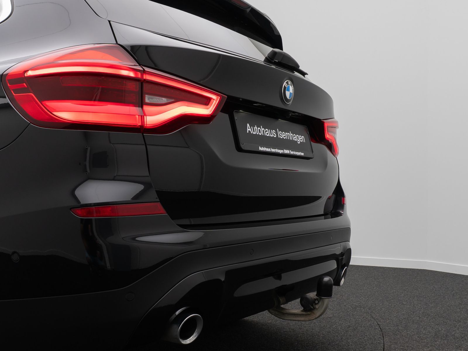 Fahrzeugabbildung BMW X3 xD20d Kamera HUD Komfort HiFi Alarm Leder 19"