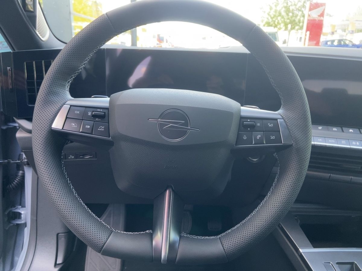 Opel Astra - Bild 9
