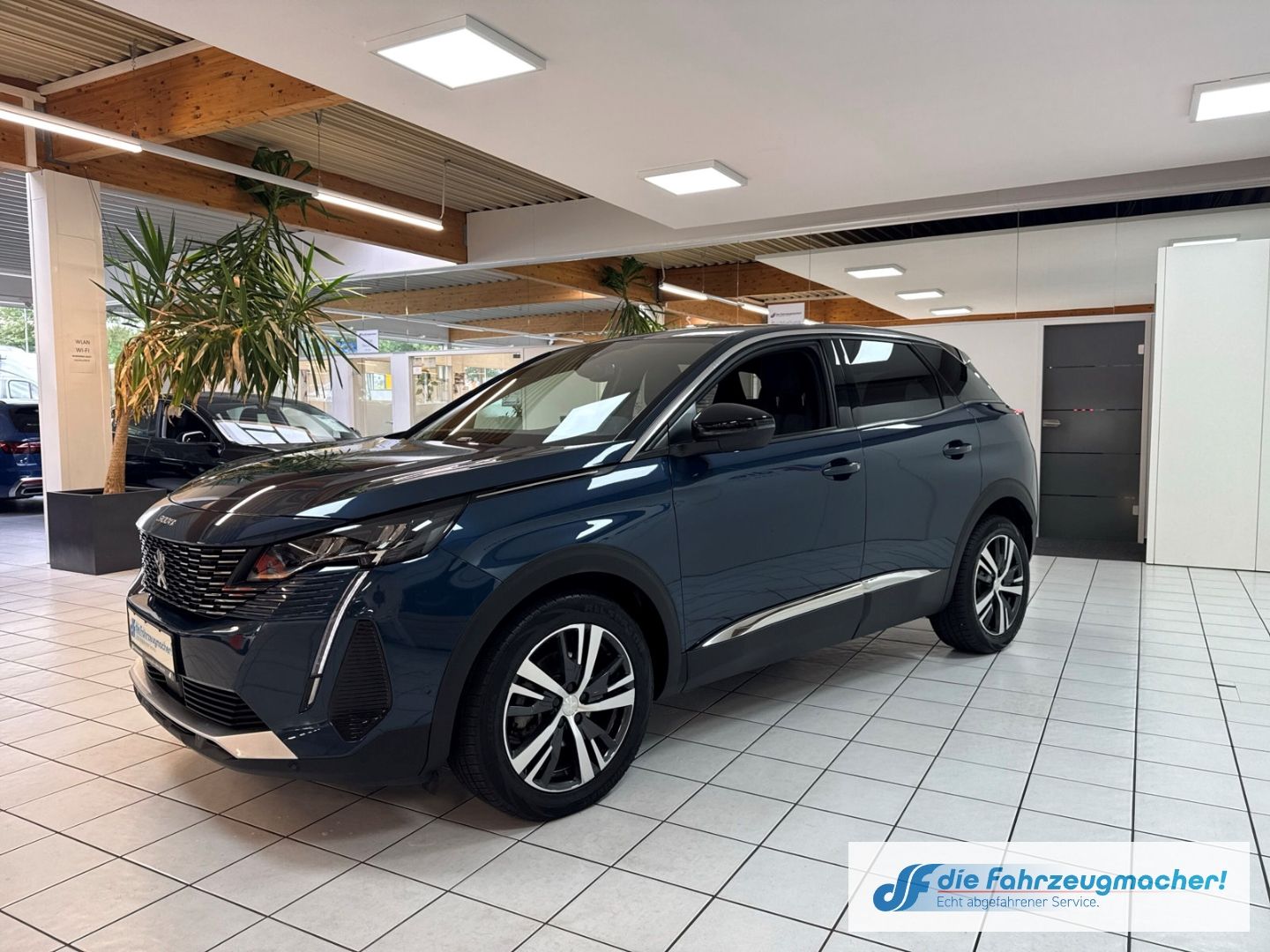 Fahrzeugabbildung Peugeot 3008 Allure Pack 1.2 PureTech 130 EU6d