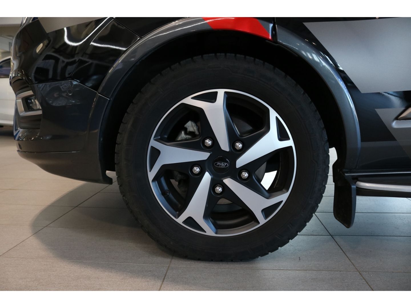 Fahrzeugabbildung Ford Tourneo Custom Active L1 AUTOMATIK Tempomat DAB