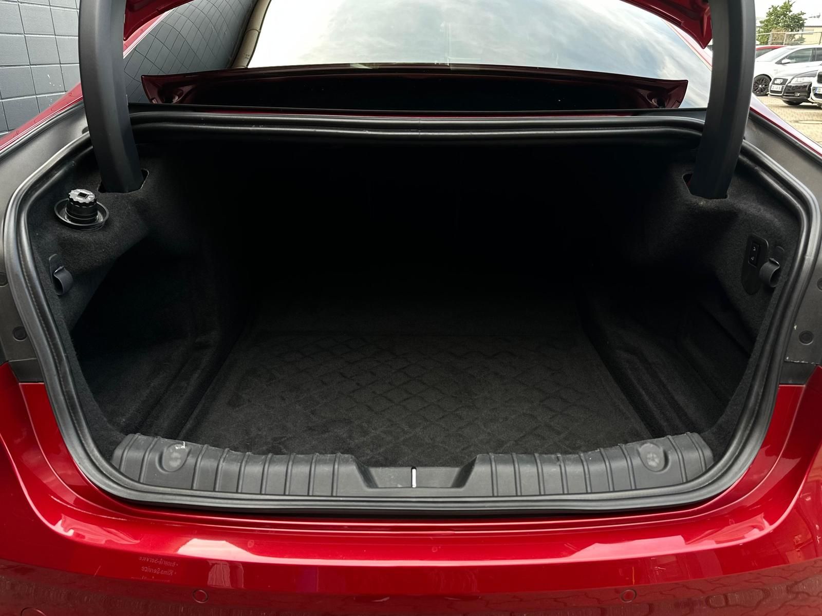 JAGUAR XF R-Sport 25d AWD LED#AHK#NAVI#TEMPO#KLIMA#SHZ - Image 7