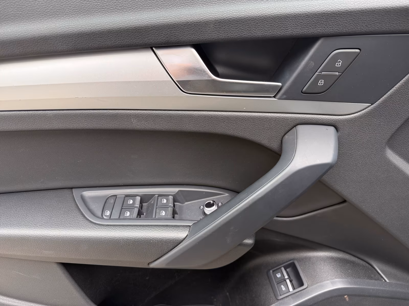 Audi Q5 50 TFSI eQuattro 2.0-Automatik-Kamera-Navi, миниатюра 14