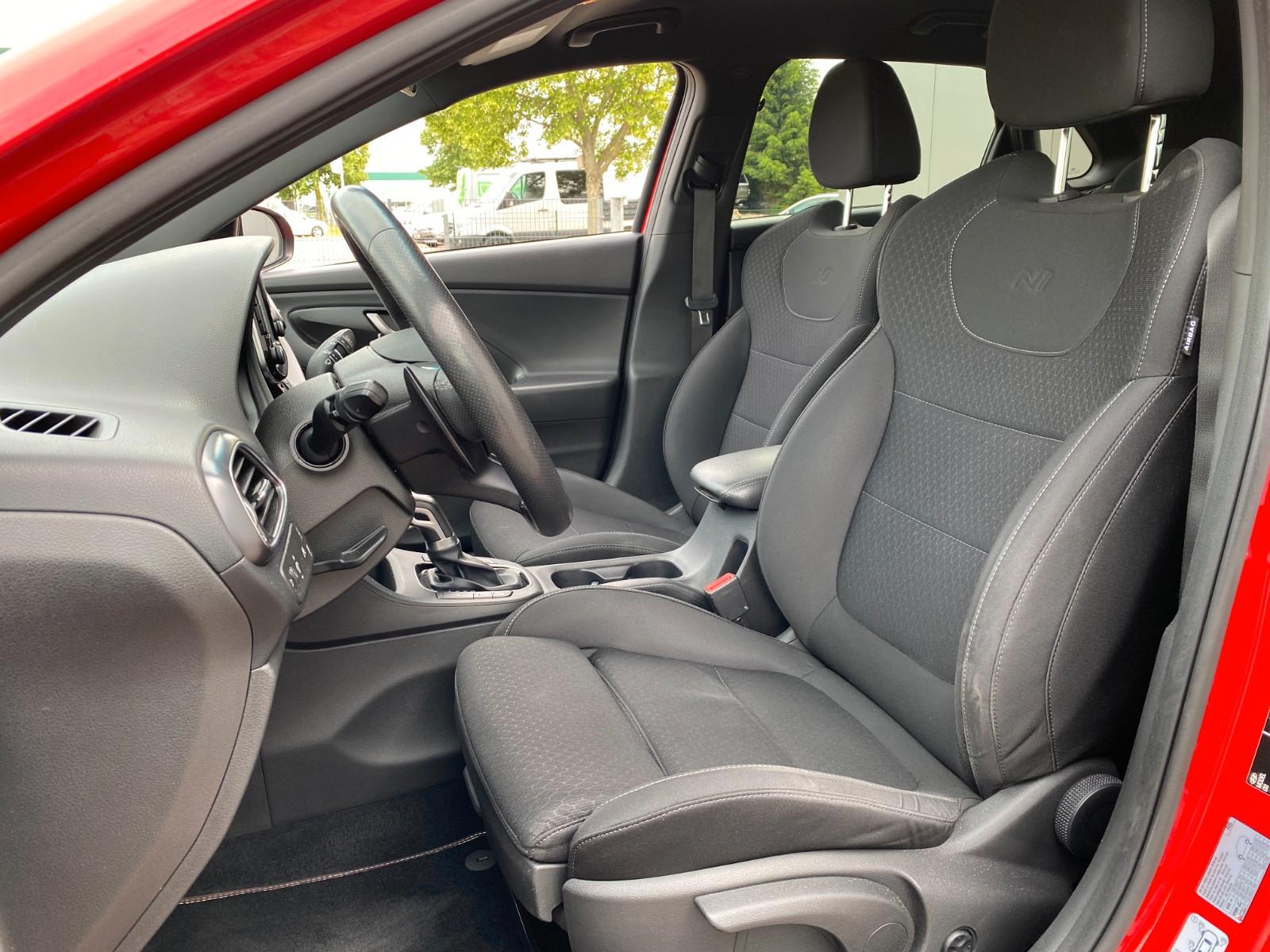 Hyundai i30 N LINE CAR PLAY SITZ-LENKRAD-HZG SCHECKHEFT