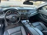 BMW F11 520d Hend Up. Leder. Pano - mit Diesel-Antrieb: Hen