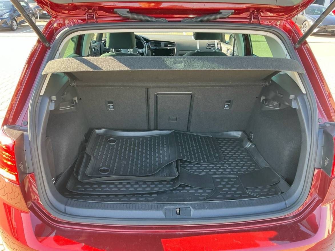 Fahrzeugabbildung Volkswagen Golf 1.5 TSI ACT OPF DSG IQ Drive