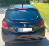 Peugeot 208, neu sind: Zahnriehmen, TÜV und Bremsen - Peugeot 208 von privat