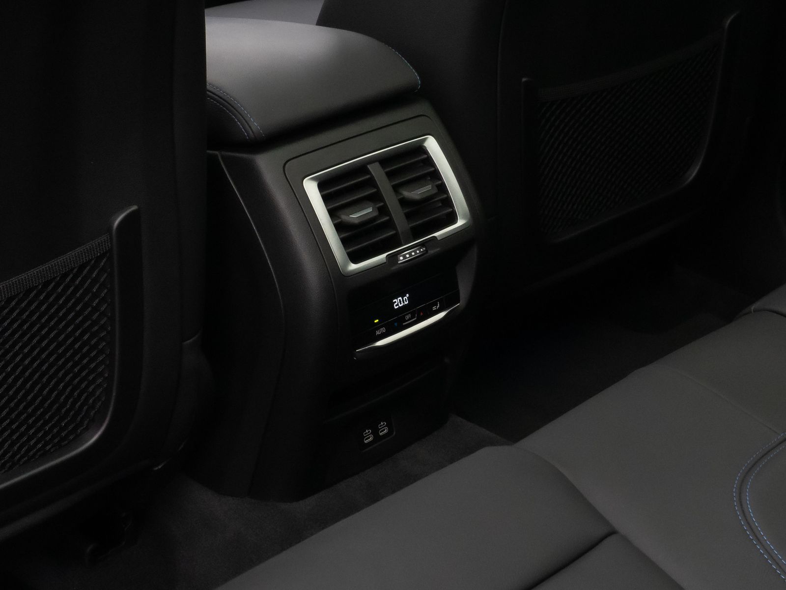 Fahrzeugabbildung BMW iX3 Impressive M Sport Pano 360°HUD DAB H/K 20"
