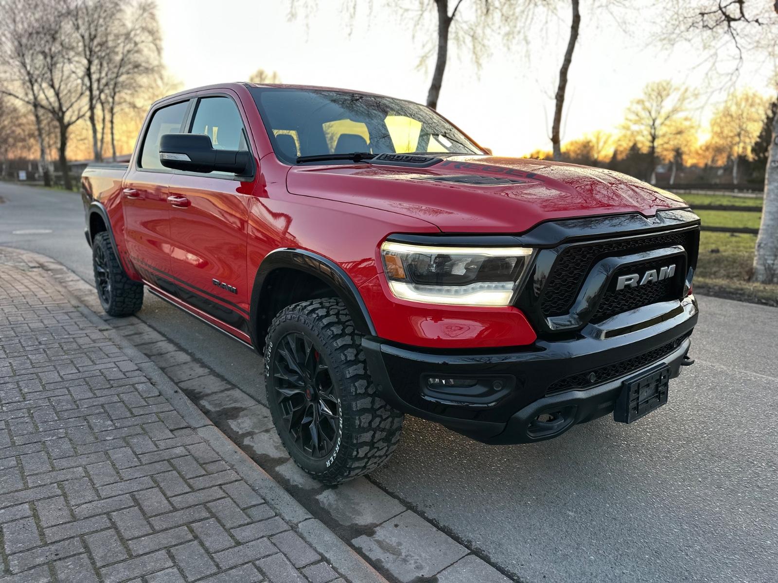 Dodge RAM 1500 REBEL 5.7l LPG