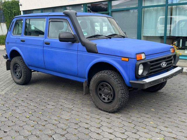 Lada Niva Taiga Urban 1.7 4X4 LED+PDC+ABS+AUDIO+SERVO