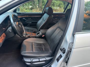 BMW 520 - 11