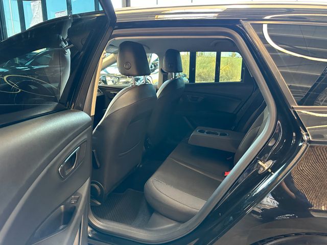 MYAUTOCENTER – Gebraucht- und Jahreswagen mit Werkstattservice in Pfaffenhofen Seat Leon ST FR *LED*Teilleder*Klima*