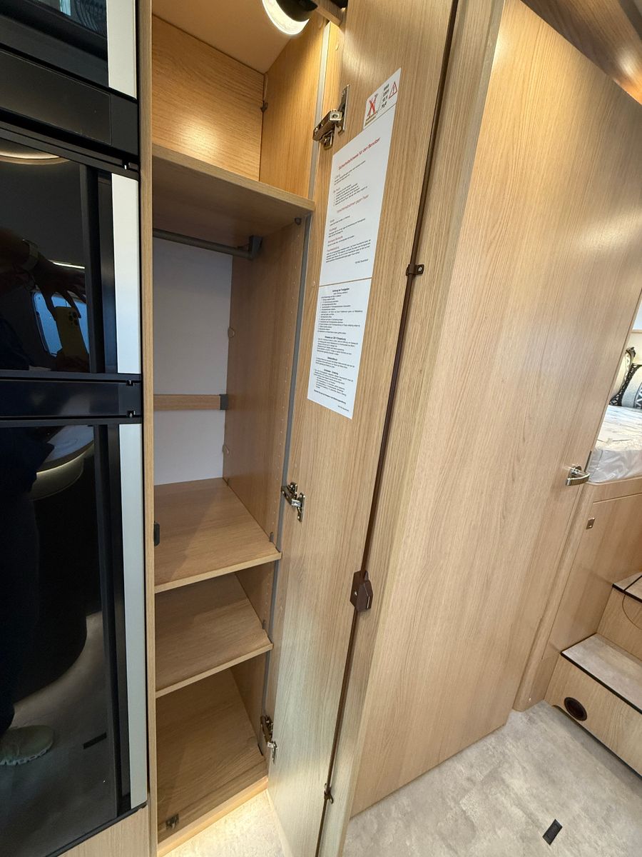Fahrzeugabbildung HYMER / ERIBA / HYMERCAR B-Klasse ML T BlackLine 780 - Vollausstattung!