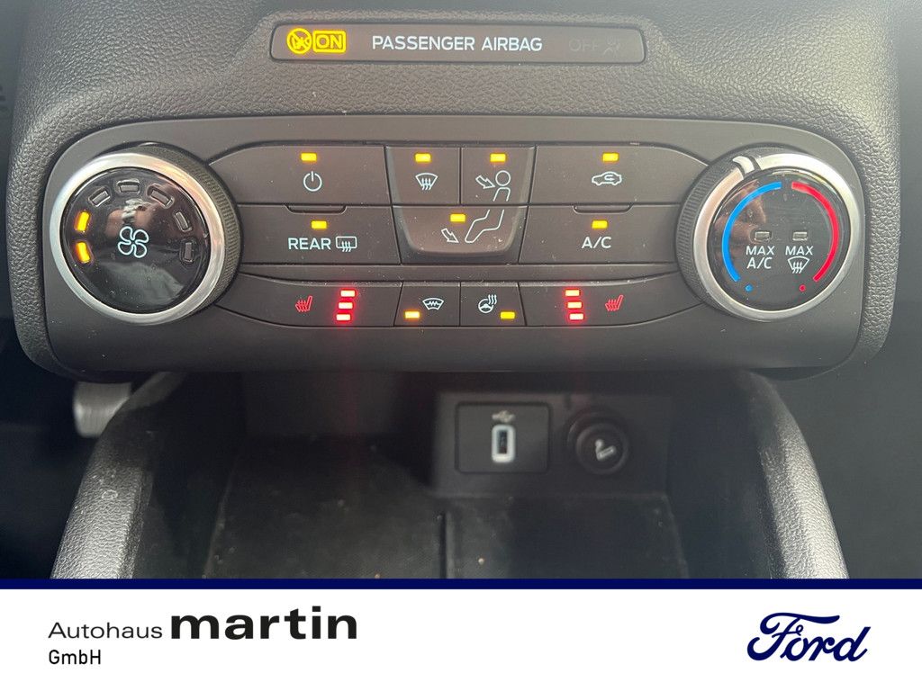 Fahrzeugabbildung Ford Focus 1.5 Cool&Connect PDC SYNC FSE NAVI SHZ
