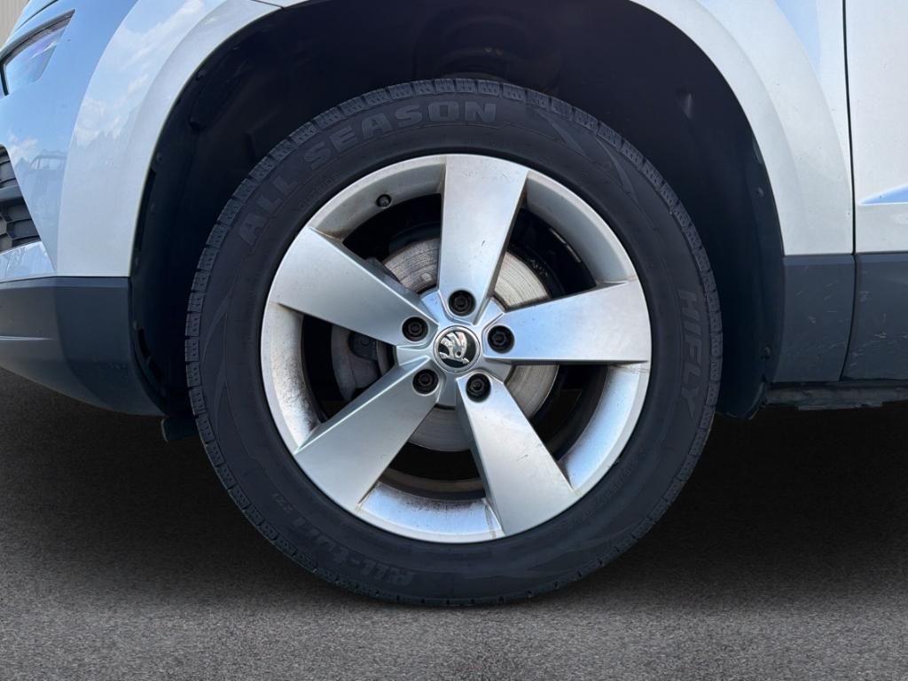 Skoda Karoq 1.0 TSI Ambition LED-TagFL SHZ PDC elHeck