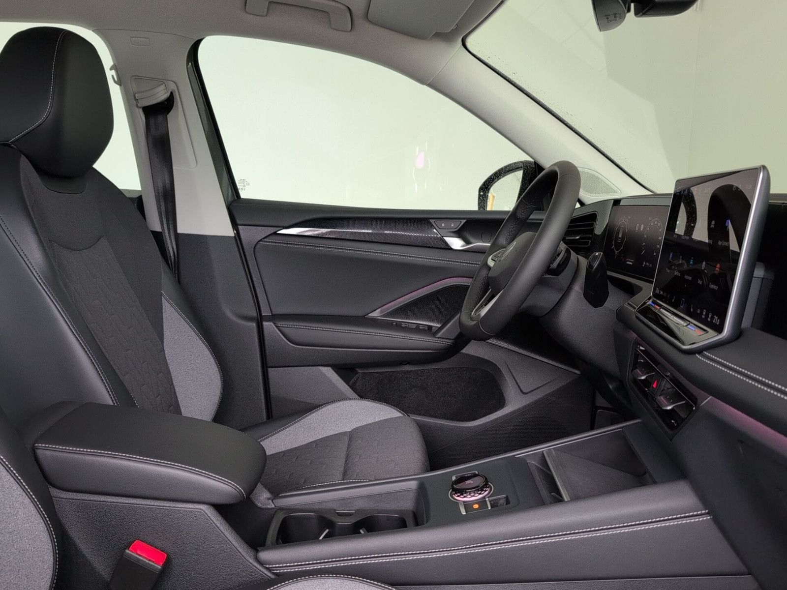 Volkswagen Tiguan Goal AHK StHzg. 360° 5 Ja. Garantie WSS-h foto 20