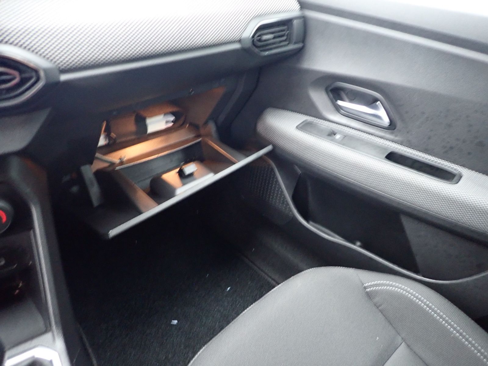 Fahrzeugabbildung Dacia Jogger Comfort TCe 100 ECO-G