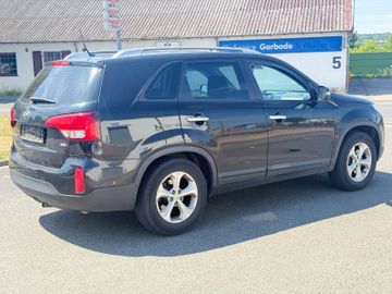 KIA Sorento - 9