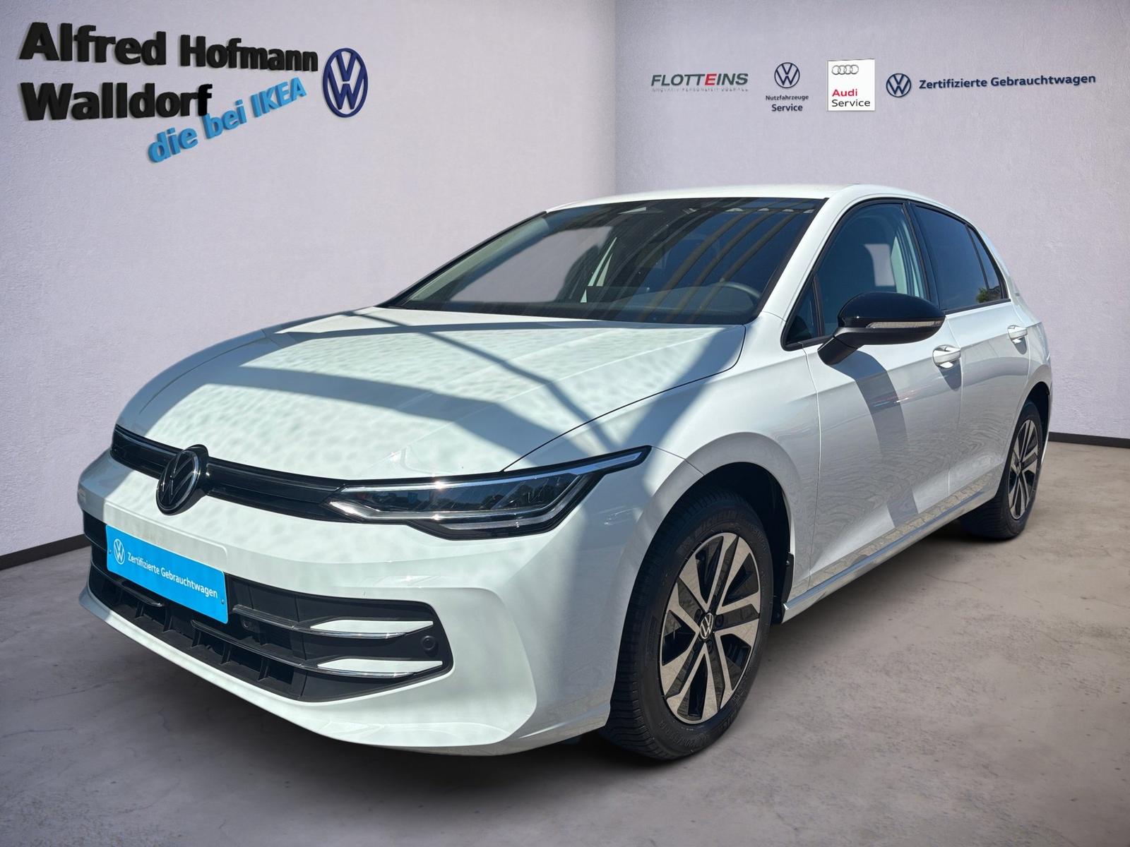 Volkswagen Golf VIII 1.5 eTSI Energy DSG NAVI LED KLIMA LM