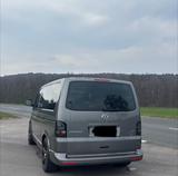 Volkswagen T5 Multivan Highline Vollleder AHK 179 PS  - Volkswagen T5 Multivan mit Diesel-Antrieb: Van, Schaltgetriebe