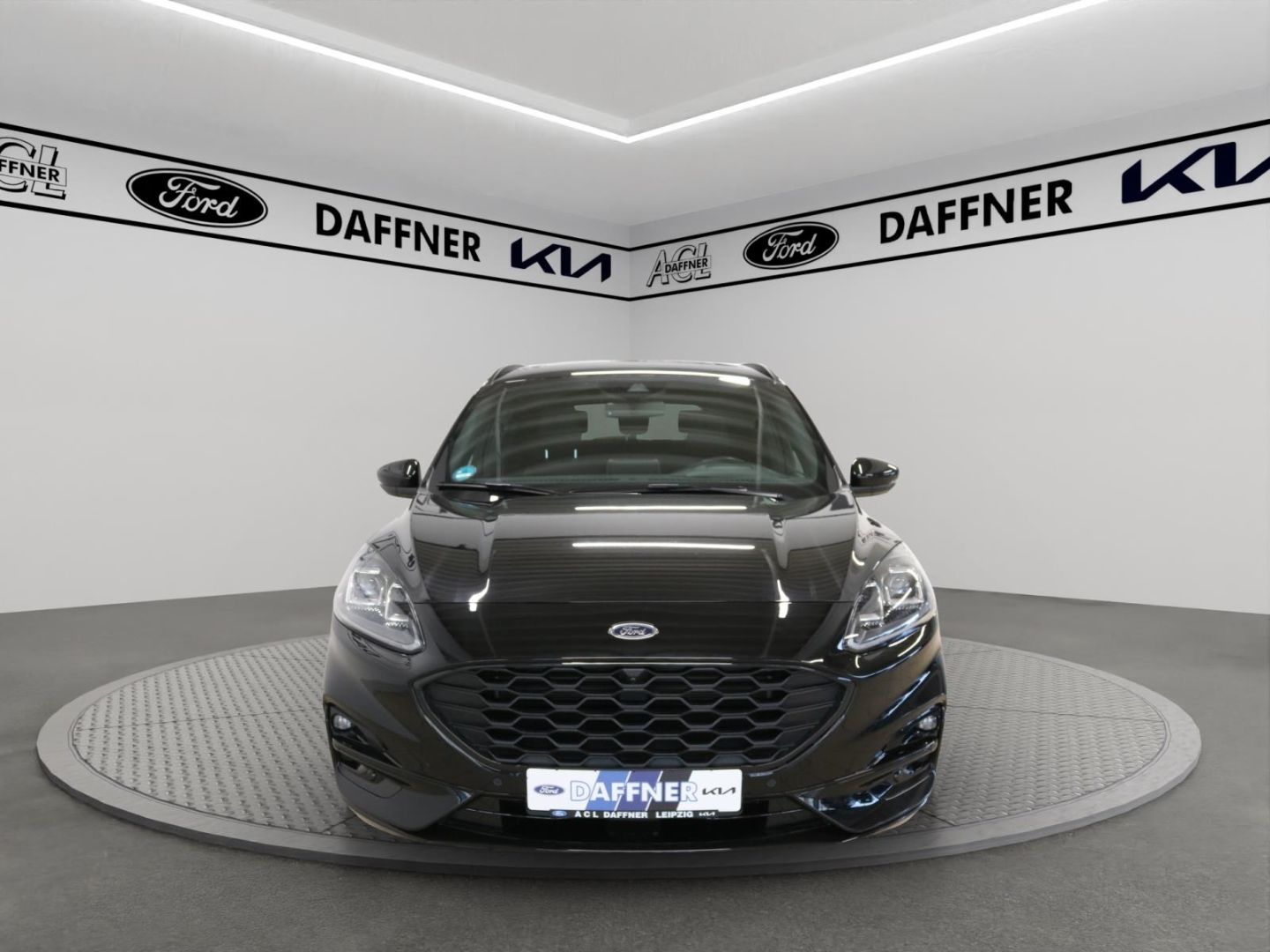 Fahrzeugabbildung Ford Kuga Hybrid ST-Line X 2.5 Duratec FHEV AWD