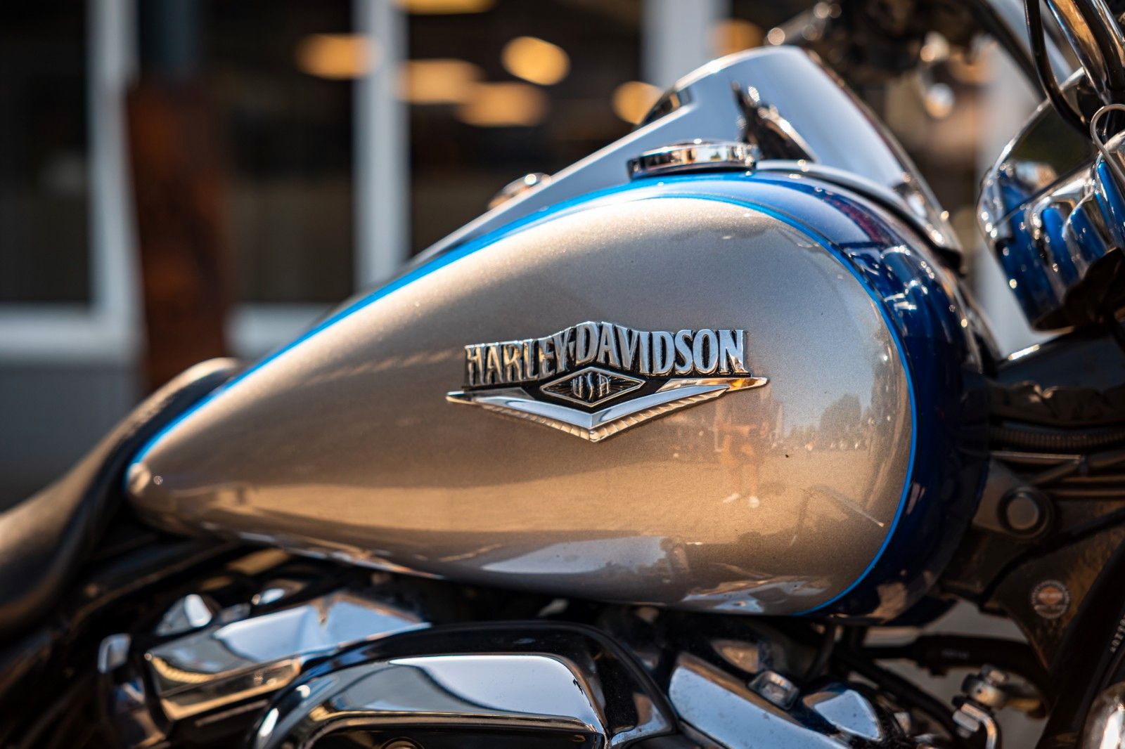 Fahrzeugabbildung Harley-Davidson FLHRC Road King Classic 107 cui -Screamin Eagle-