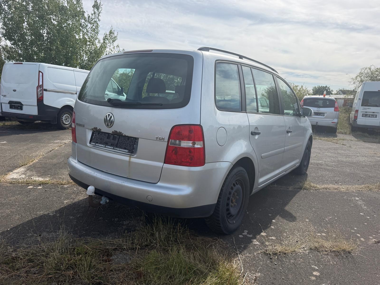 Volkswagen Touran 2006 — photo 9