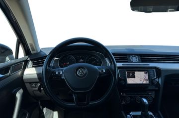 Volkswagen Passat - 7