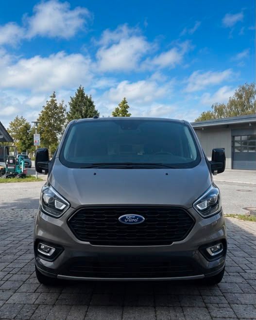 Image of Ford Tourneo Custom