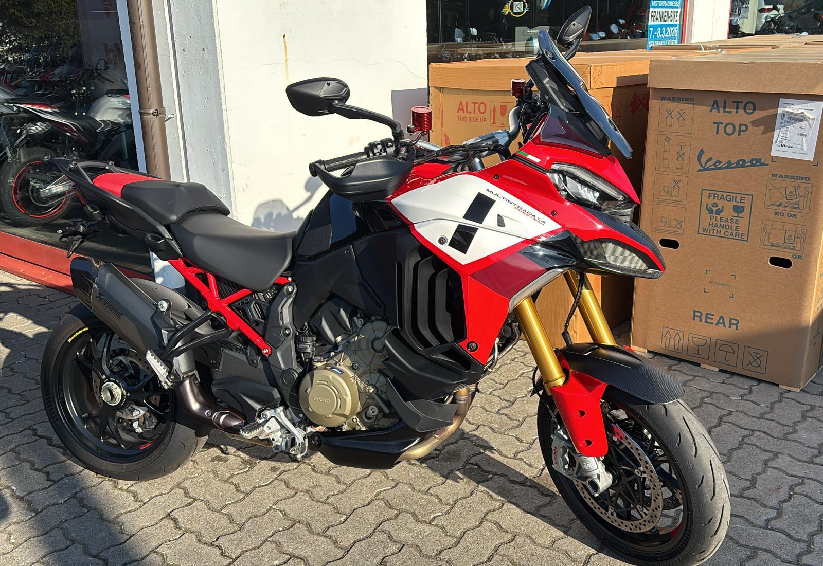 Ducati Multistrada V4 Pikes Peak + Zubehör Service neu