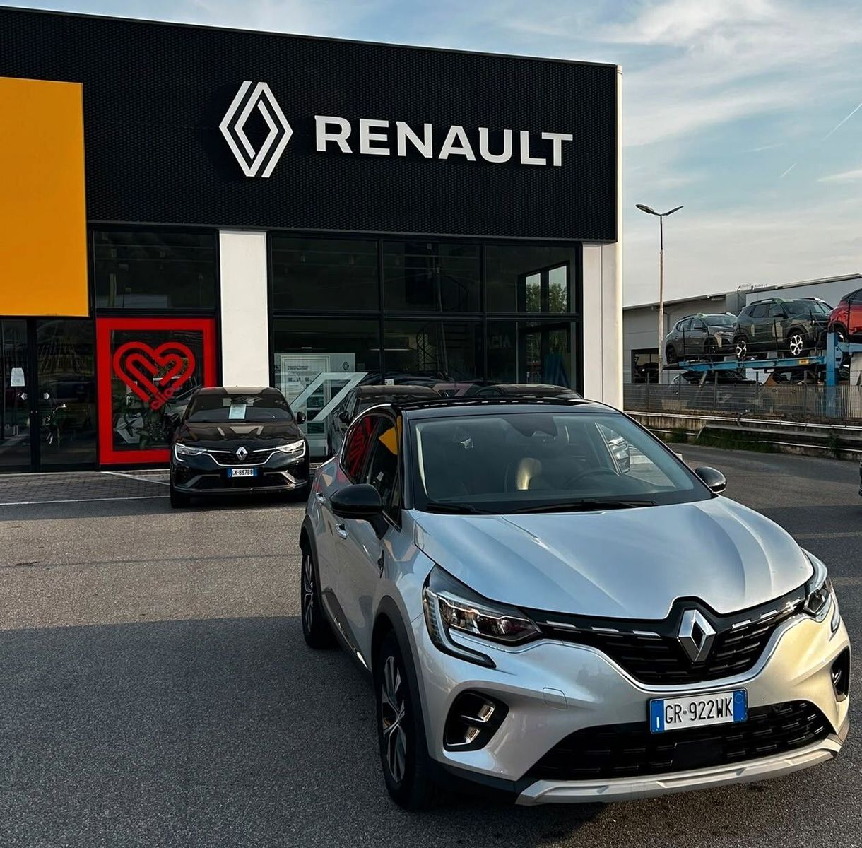 Other Renault Captur Full Hybrid E-Tech 145 CV Techno