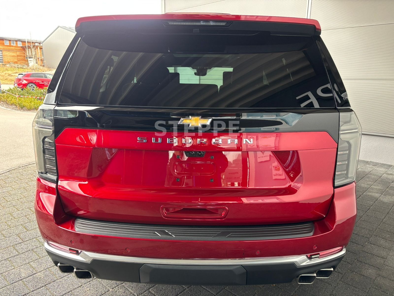 Chevrolet MY26 Suburban 6,2 High Country AHK  24" Luftfed.