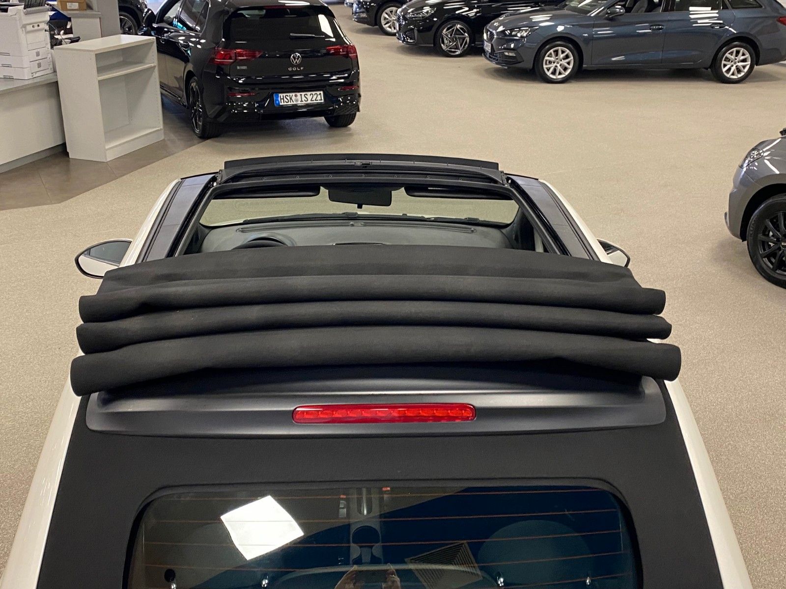 Fahrzeugabbildung Fiat 500C 1.0 GSE N3 Hybrid DOLCEVITA Cabrio+NAVI+PDC