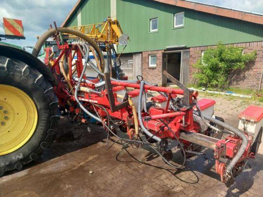 Becker Aeromat 12 