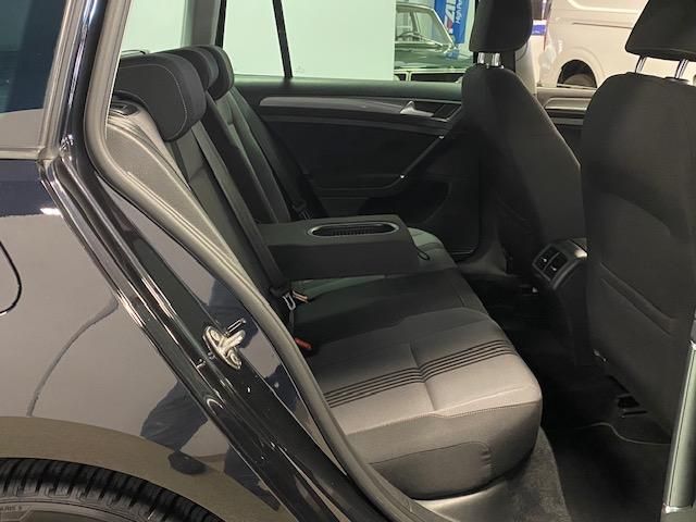 Fahrzeugabbildung Volkswagen Golf 1.4 TSI Allstar BMT AHK+SITZHEIZ+ALLWETTER+