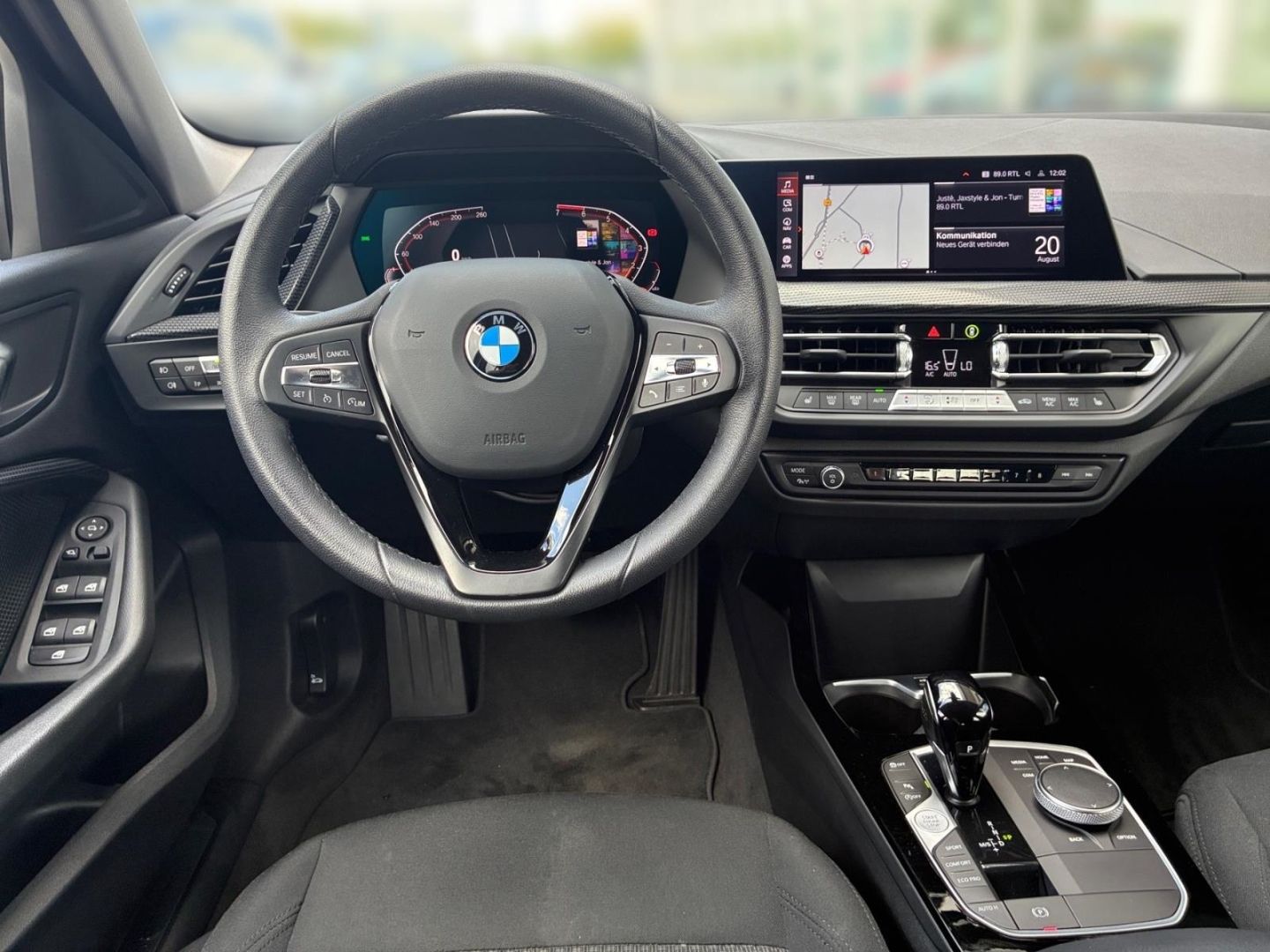 BMW 118 - Bild 11