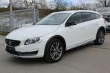 Volvo V60 Cross Country D4 Geartronic Summum - Volvo V60 Cross Country aus 2015