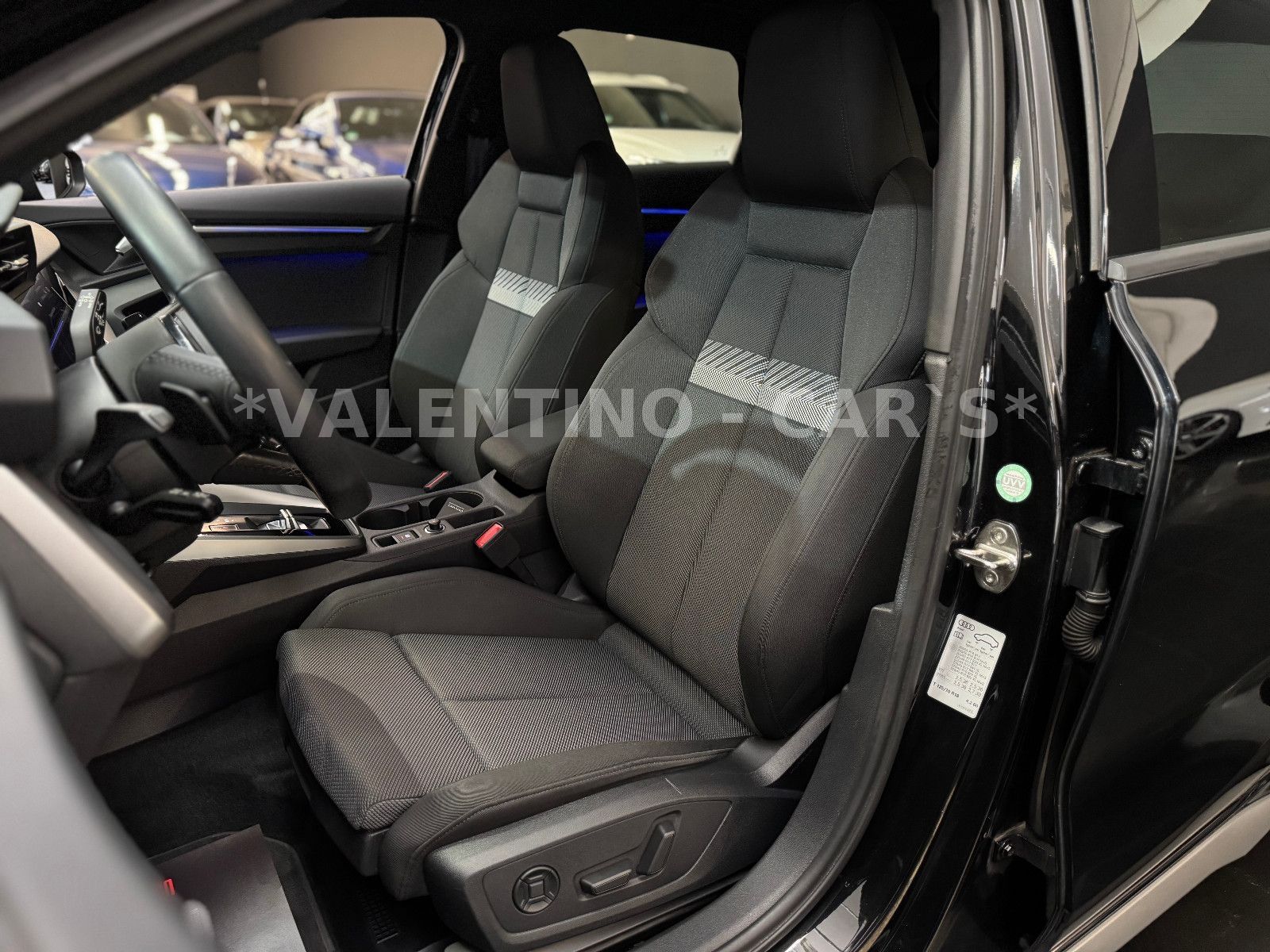 Audi A3 SPB 30 TFSI S-line S-Tron Matrix Apple Ambien foto 16