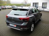 Volkswagen VW T-Roc Style 1.5 110kW/150PS, DSG - mit Benzin-Antrieb: Teilleder, Geländewagen