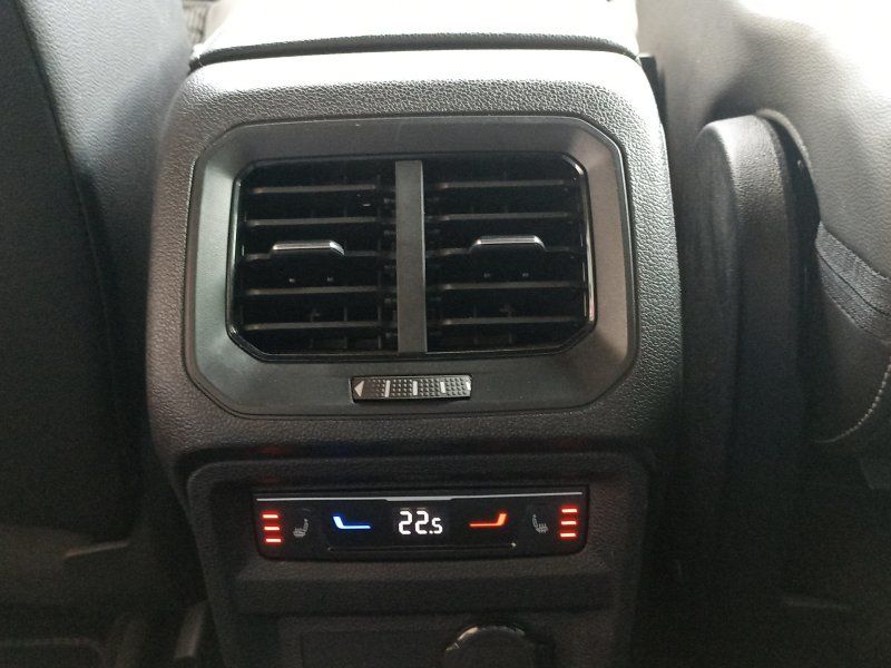 Fahrzeugansicht 17 Fahrzeugabbildung Volkswagen Tiguan 2.0 TDI R-Line DSG ACC+MATRIX-LED+NAVI+K