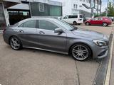 Mercedes-Benz CLA 180  AMG-Paket - Mercedes-Benz mit Benzin-Antrieb: Limousine, 180 AMG Paket