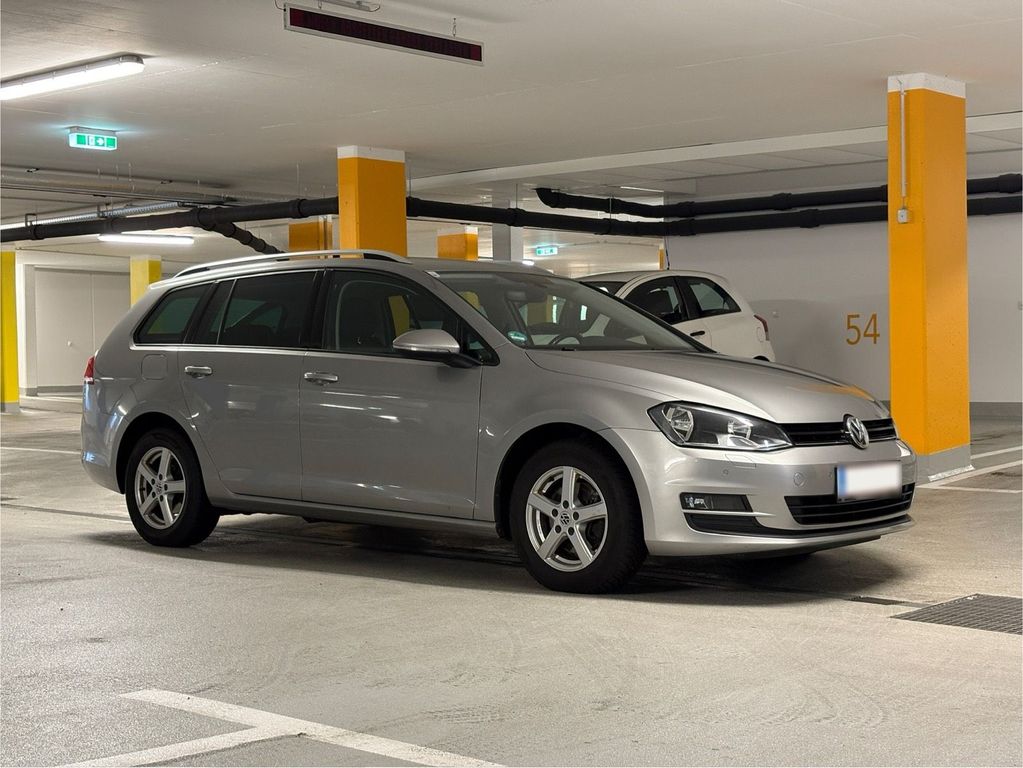 Image of Volkswagen Golf