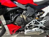 Ducati Streetfighter v4s  - DUCATI ST4