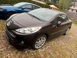 Peugeot 207cc Allure EZ 11/2014 - Peugeot 207 Allure mit Benzin-Antrieb